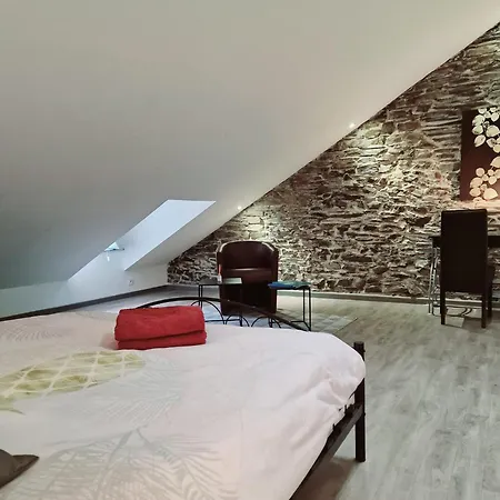 De Vac's Et D'affaires A *